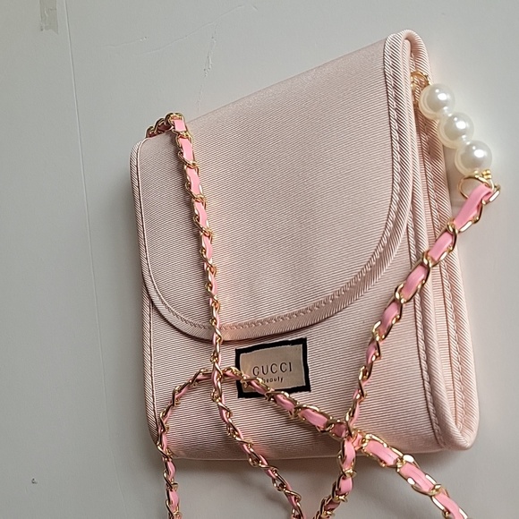 Gucci Light Pink Floral Pouch - Picture 9 of 10